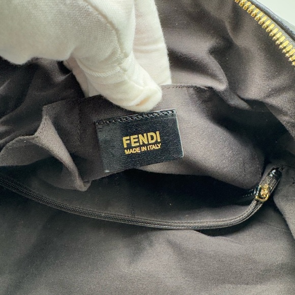 Fendi Black Pebbled Leather Chameleon Tote Bag - Picture 15 of 15